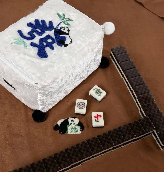 分享实测“雀神广东麻将助赢神器购买”开挂辅助脚本+详细开挂安装教程-第3张图片