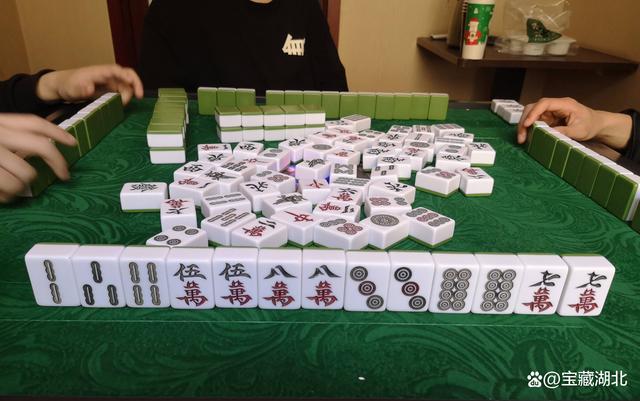 秒懂经验“凡乐湖北麻将到底有没有挂”开挂辅助脚本+详细开挂安装教程-第1张图片